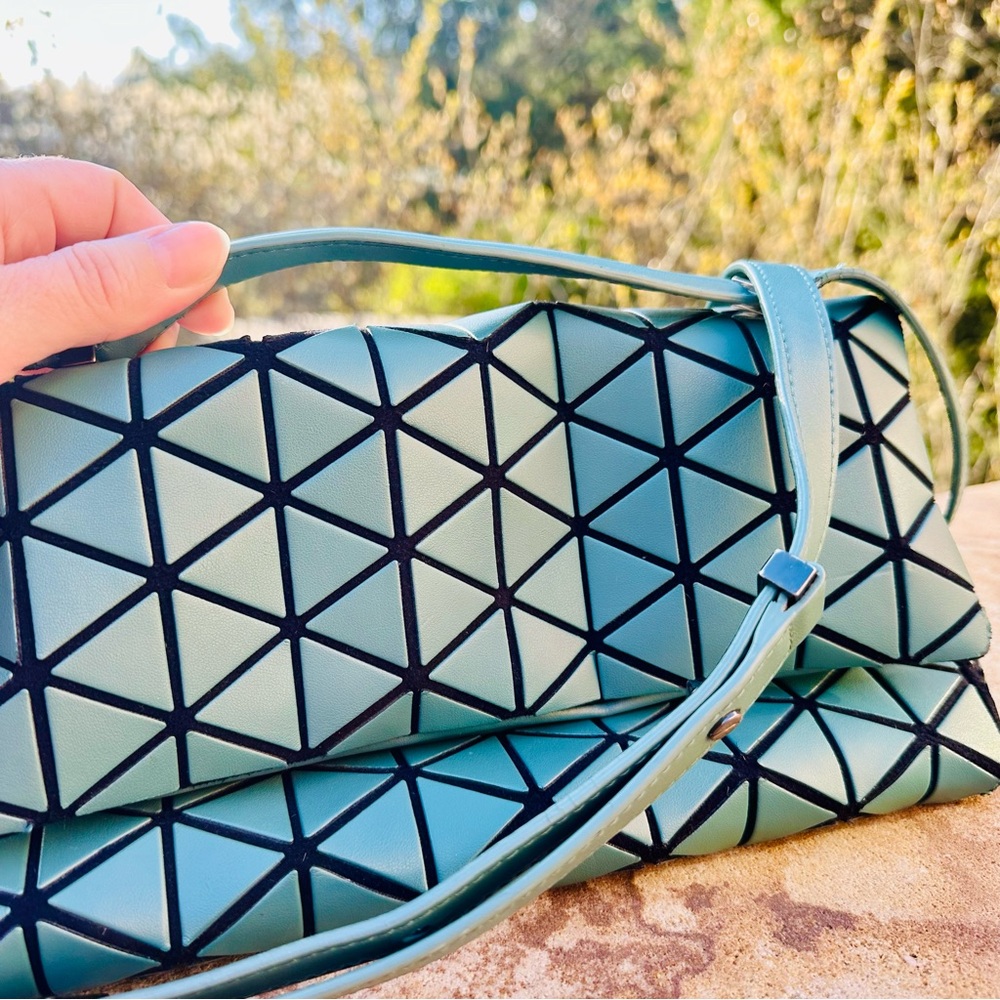 ISSEY MIYAKE Bao Bao✨Pyramid Crossbody Shoulder Bag ✨Matte Finish ✨Blue | Green